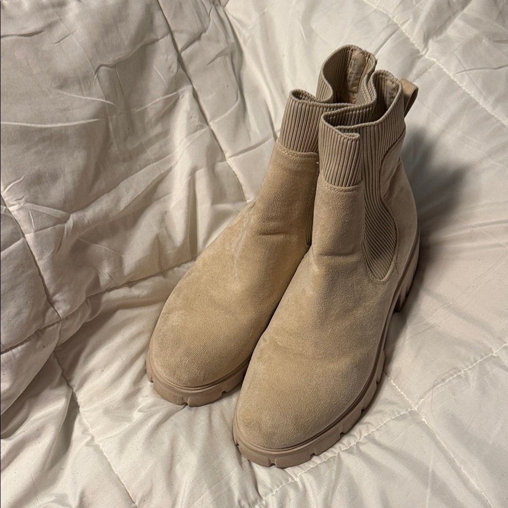 Cushionaire Faux Suede Beige Ankle Booties